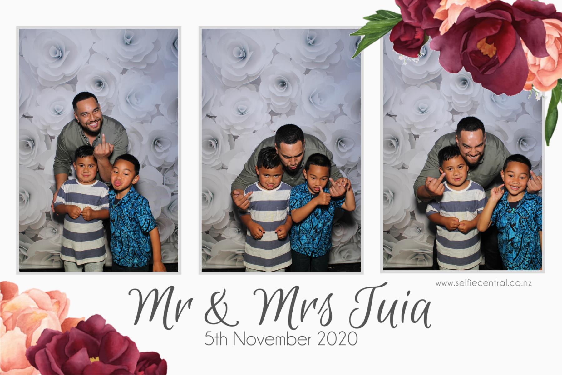 Moses and Val's Wedding | View more photos from the event at gallery.photobooth.co.nz/u/SelfieCentral/Moses-and-Vals-Wedding